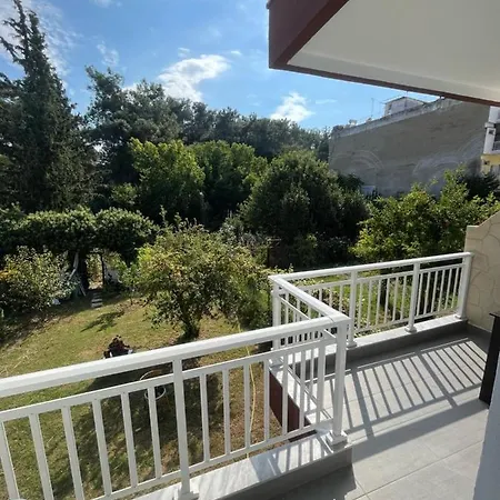 Kalis Agia Triada (Thessaloniki)